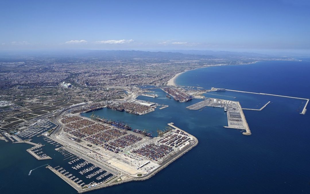 Los puertos de València y Barcelona estarán conectados con las principales ciudades gracias a Renfe y CostaCruceros