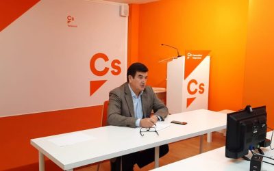 Giner propone modificar la normativa urbanística en Valencia para convertir los bajos comerciales vacíos en viviendas