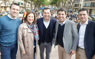 Juanma Moreno da el espaldarazo a Mazón para alcanzar la Generalitat
