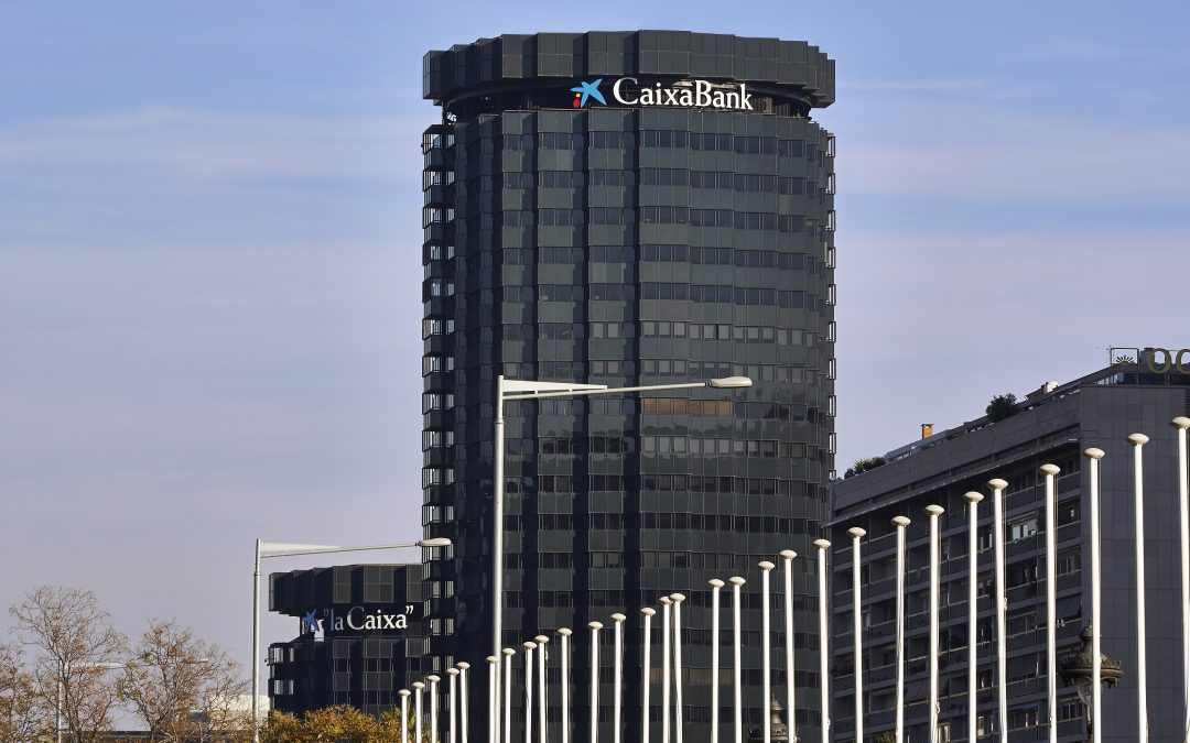 Madrid lidera el empleo del sector de banca y seguros