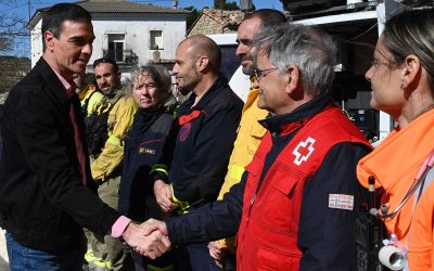 Pedro Sánchez visita las zonas afectadas por el incendio en Castellón y subraya el compromiso con la recuperación de los municipios damnificados