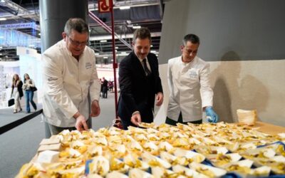 La Comunidad de Madrid presenta en FITUR dos guías para promocionar sus restaurantes con solera y reconocidas coctelerías