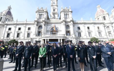 El Cuerpo Municipal de Bomberos de Valencia cuenta con 77 nuevos efectivos y prevé la incorporación de unas 30